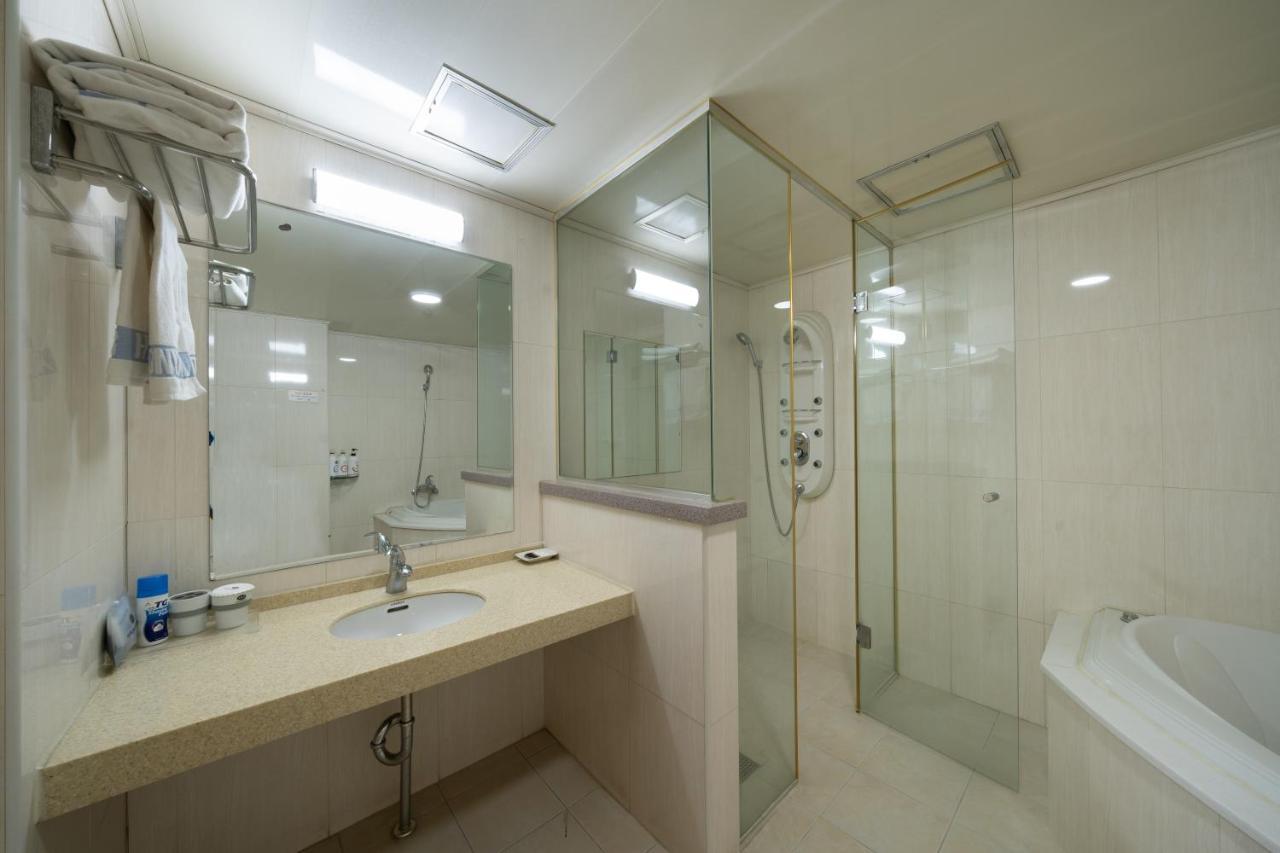 Symphony Hotel Suwon Luaran gambar