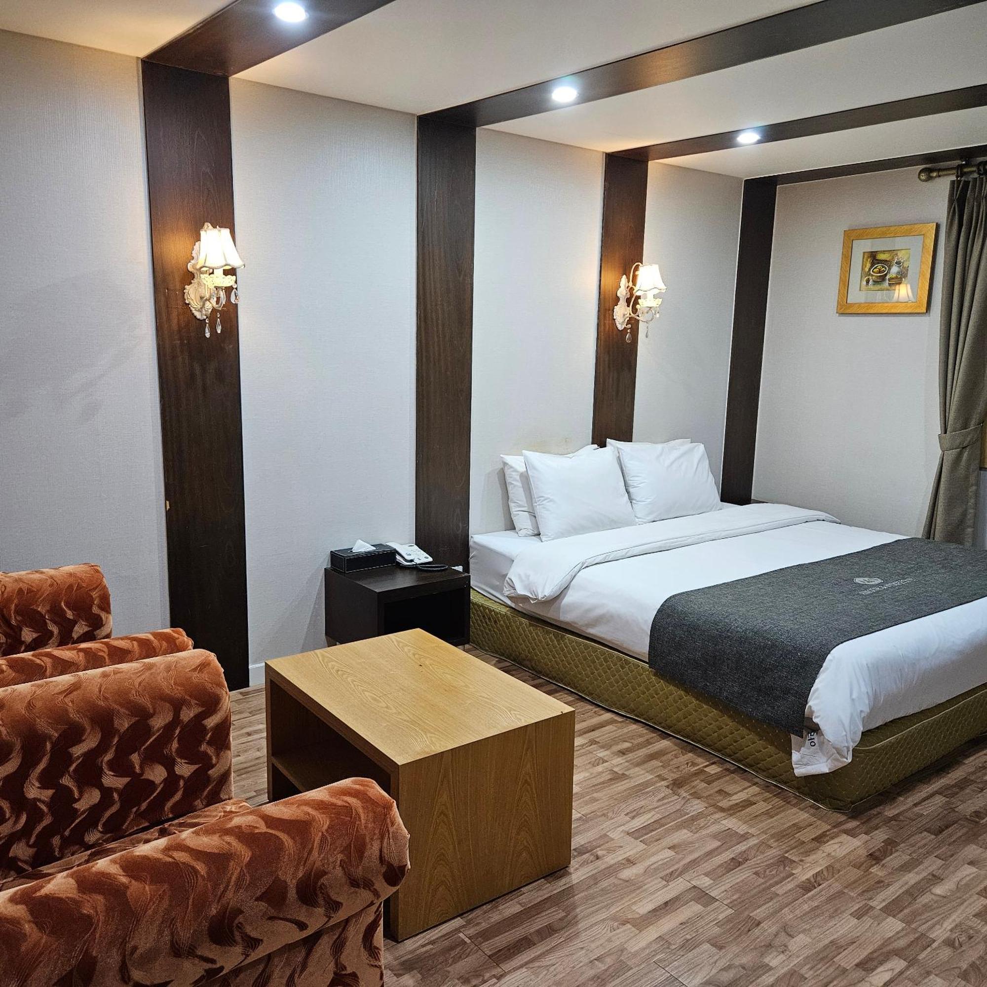 Symphony Hotel Suwon Luaran gambar
