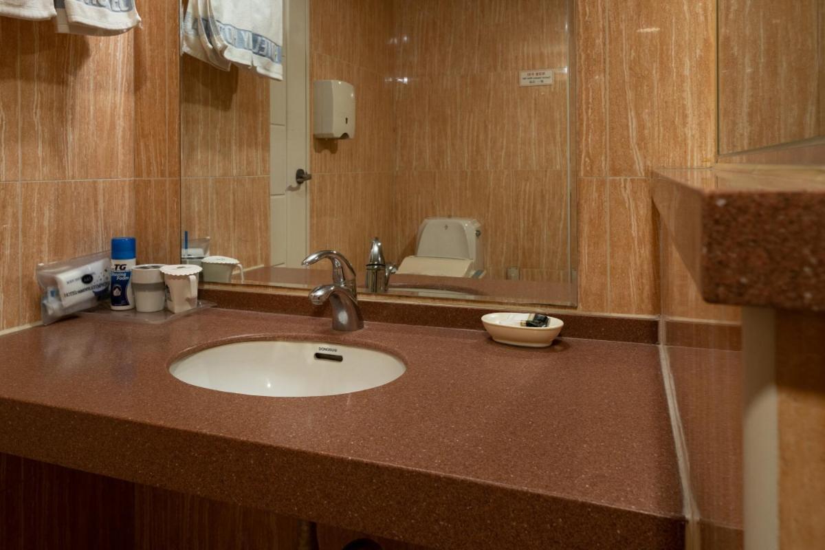 Symphony Hotel Suwon Luaran gambar