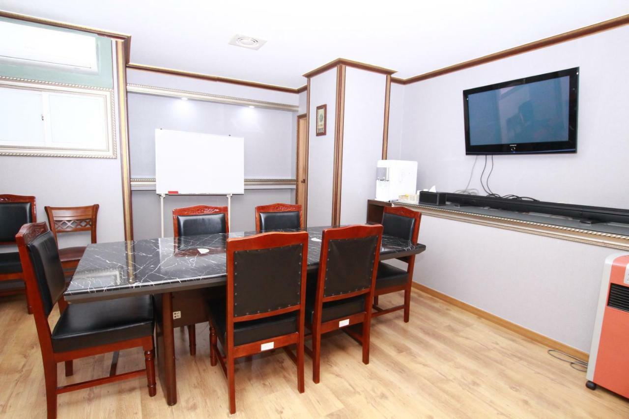 Symphony Hotel Suwon Luaran gambar